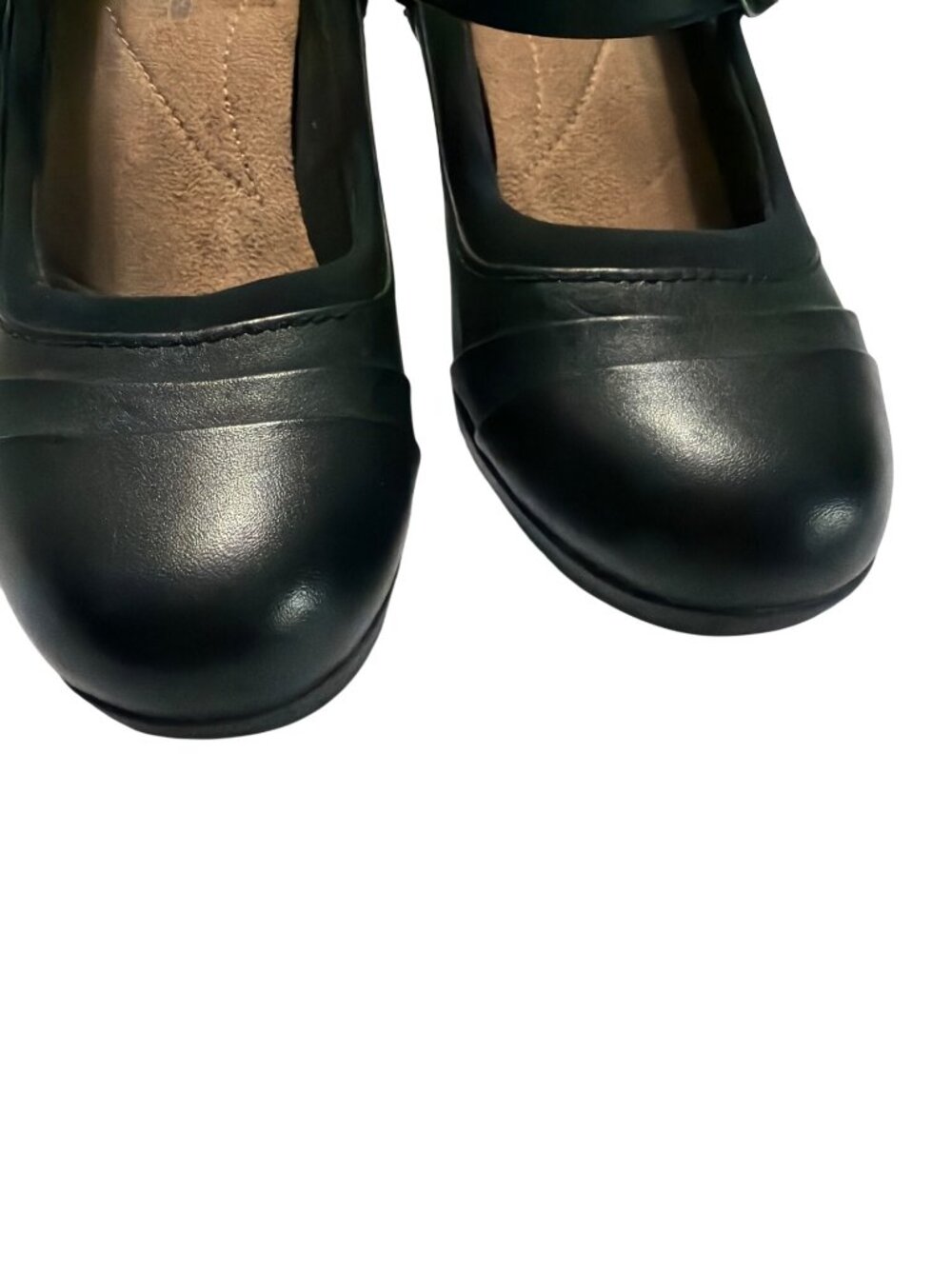 Clarks Black Mary Jane Pumps - Picture 3 of 9